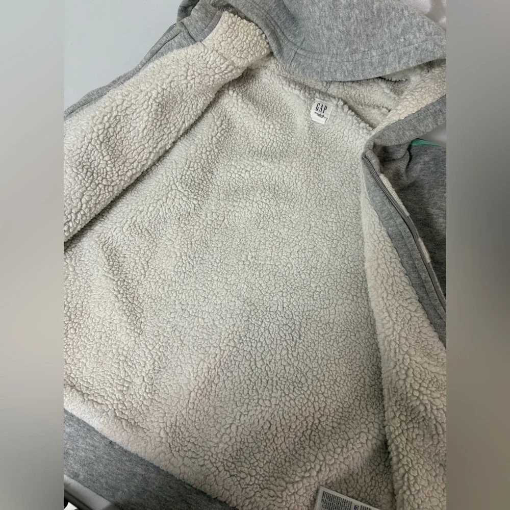 Gap Kids Soft Cozy Logo Hoodie Size-M